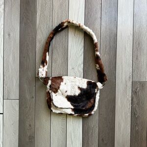 Lolita Jade Cow Messenger Bag | 13'' x 9'' x 36''  | Excellent Condition